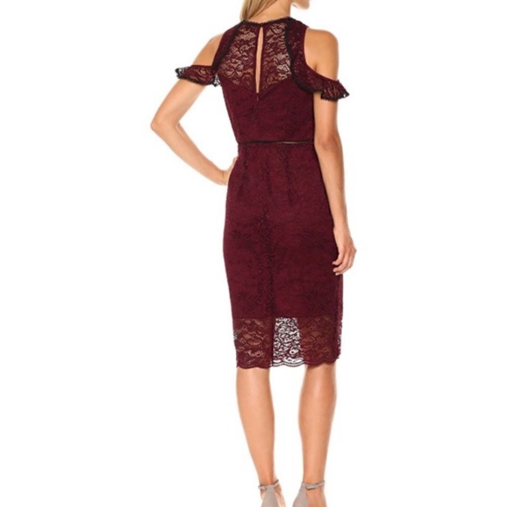 Bebe Lace Cold Shoulder Midi Ruffle Dress Modern Event Party Special Occasion - Picture 2 of 13